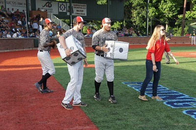 Players helping out with the dice roll