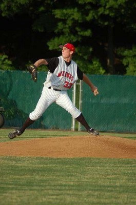 Luke Nellis of LeMoyne