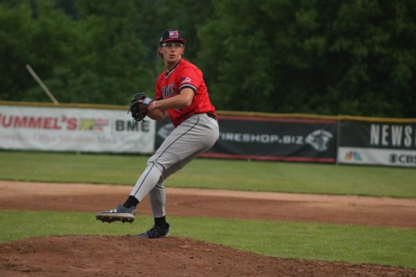 Zach Hernandez