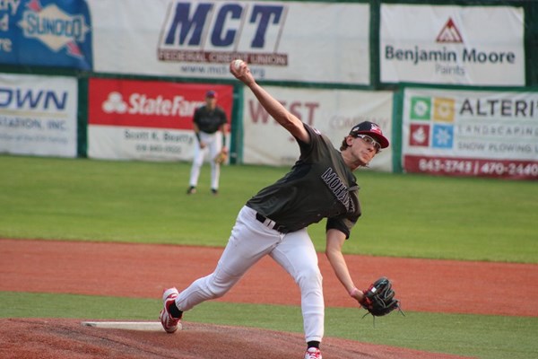 Zach Hernandez