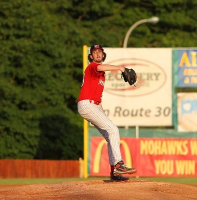 Matt Snyder (FMCC) delivers a pitch