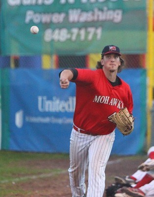 Jeremy Soule (Fairfield) warms up in the bullpen